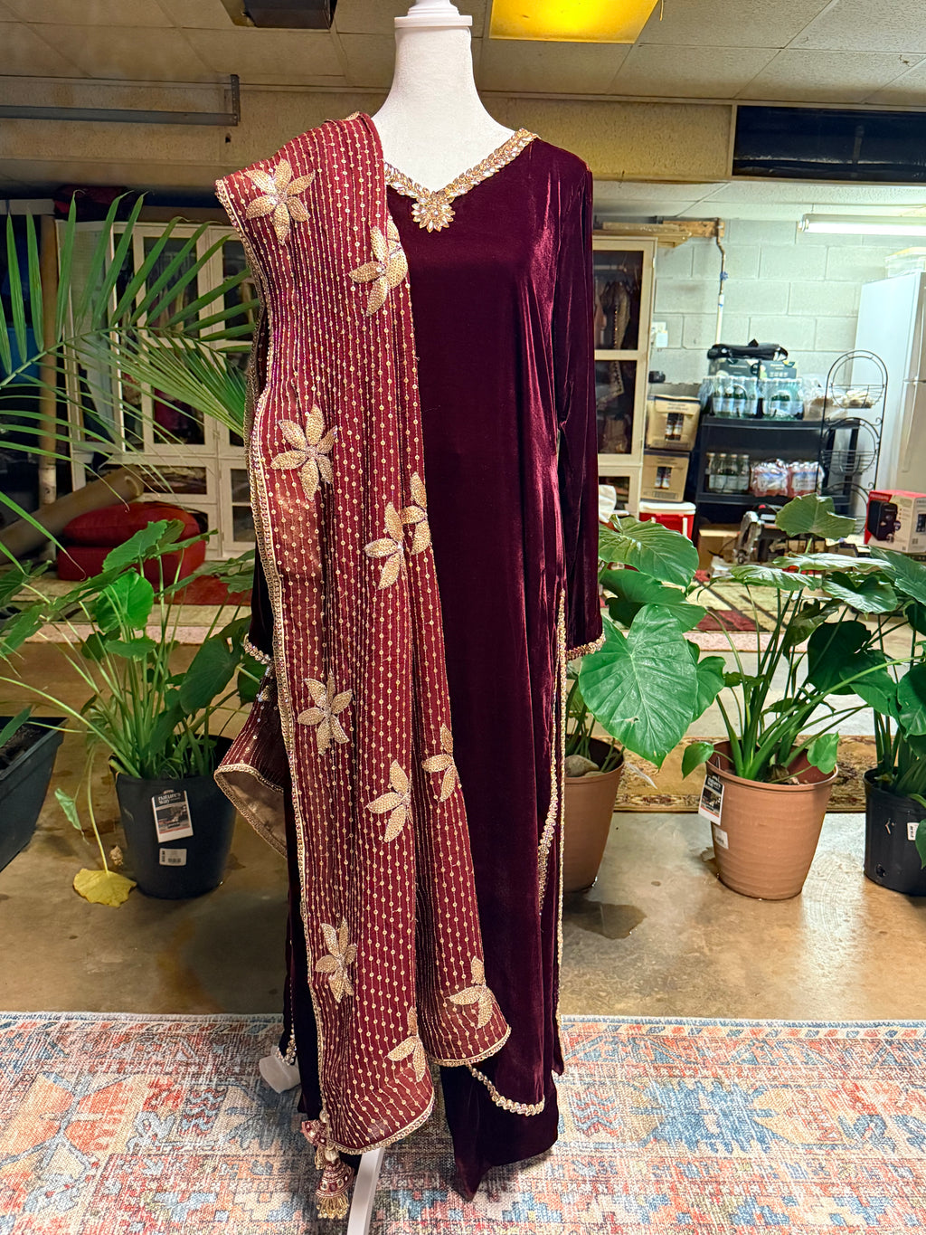 Maroon Maharani - Velvet Bridal/Formal Set
