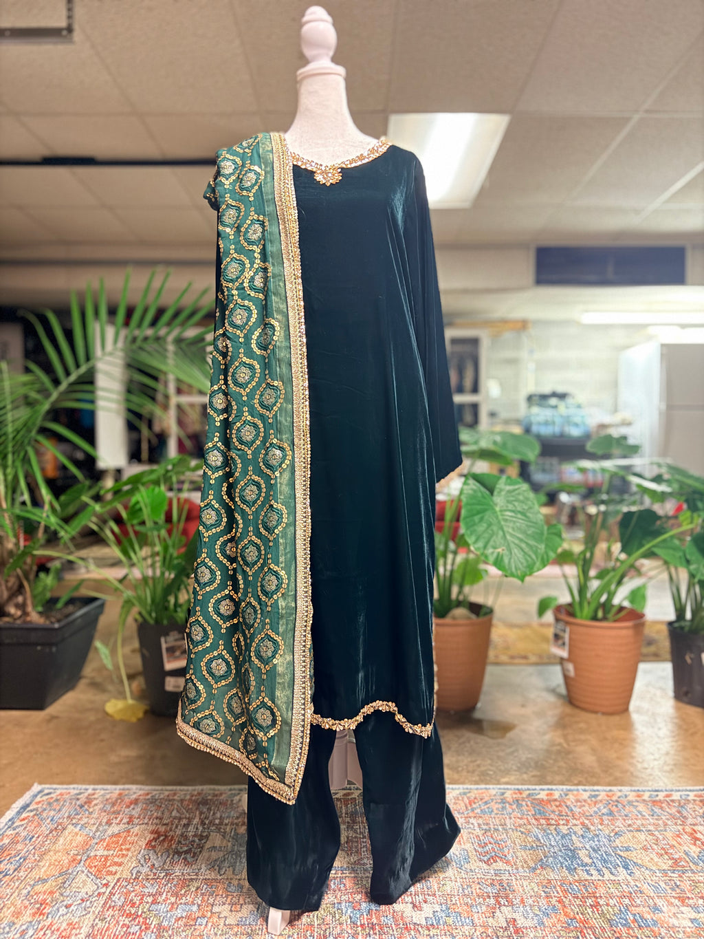 Emerald Royale - Velvet Formal Set