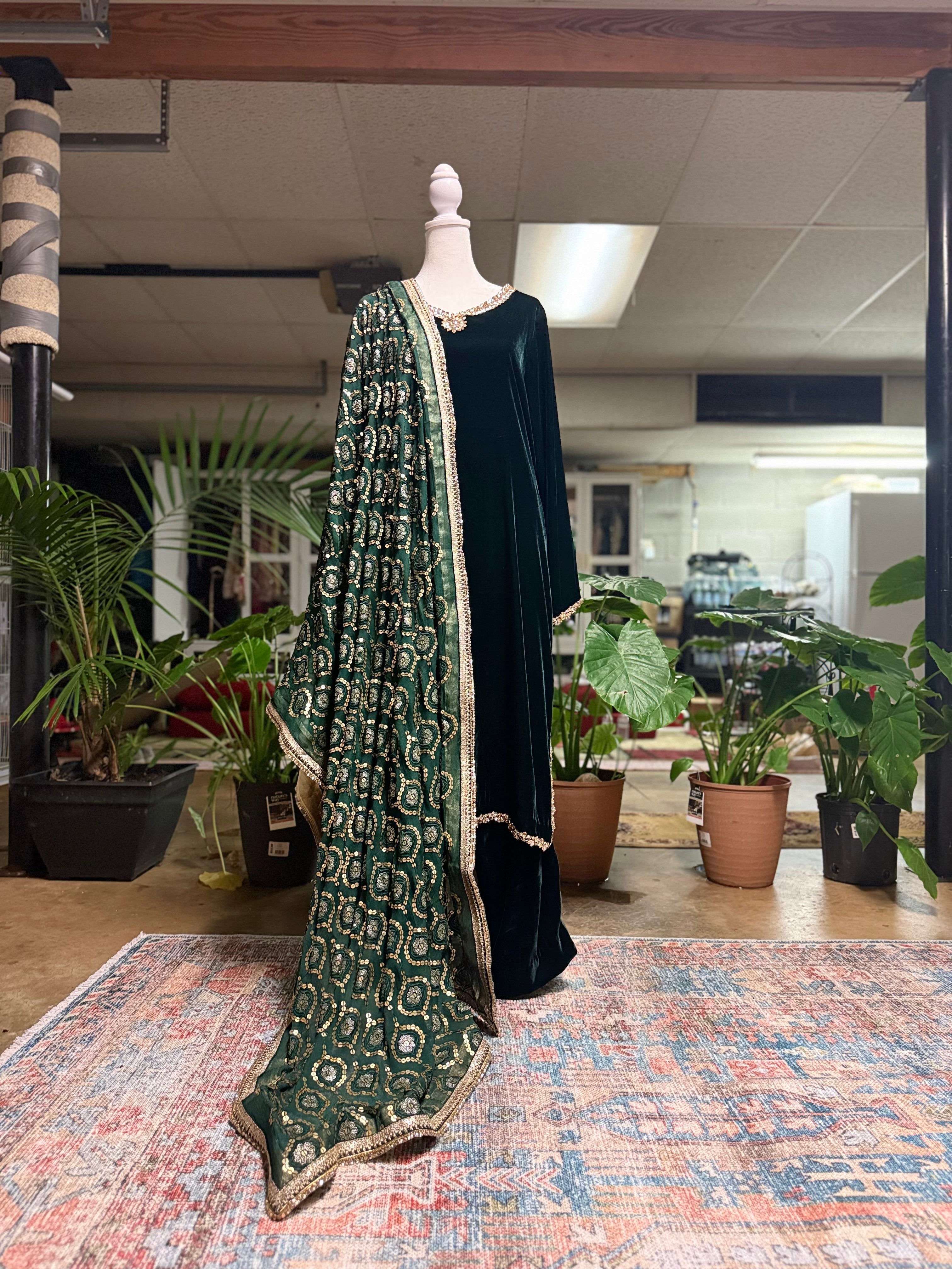 Emerald Royale - Velvet Formal Set